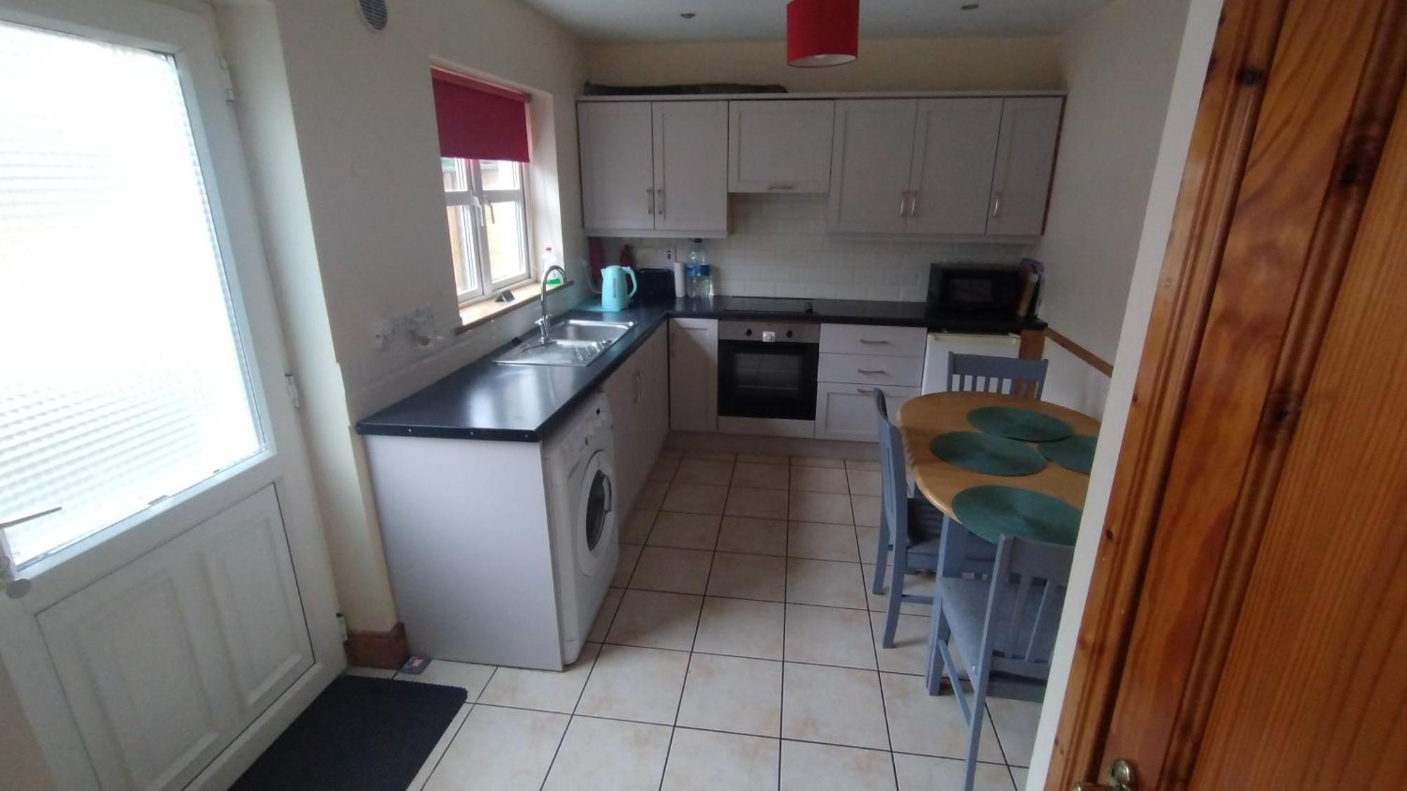 Townhouse 3 Barrow Lane Villa Bagenalstown ภายนอก รูปภาพ